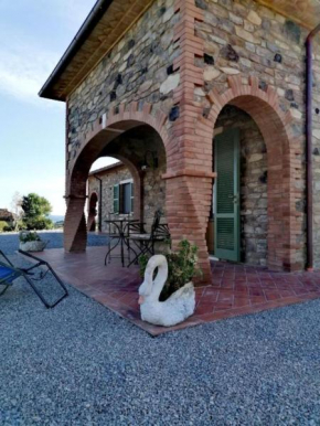 Casolare intero Monte Crespini